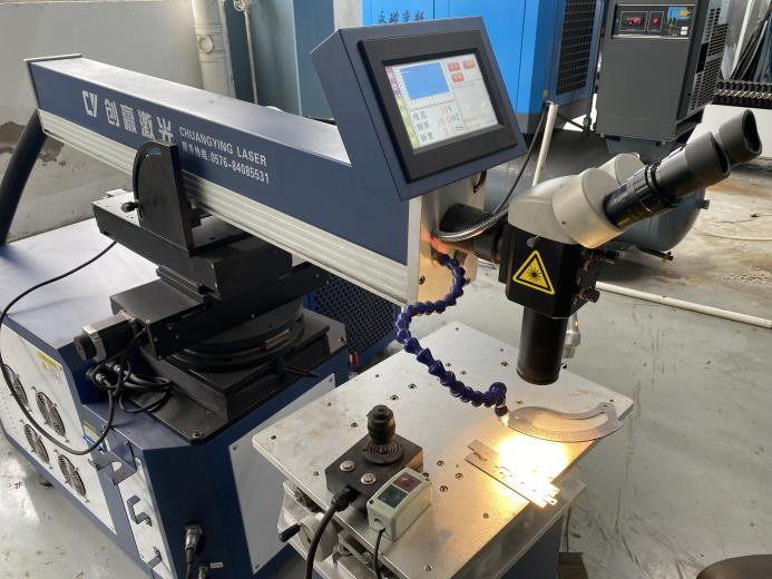 Laser cutting and welding 