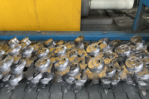 Aluminum dia casting product manufacturing